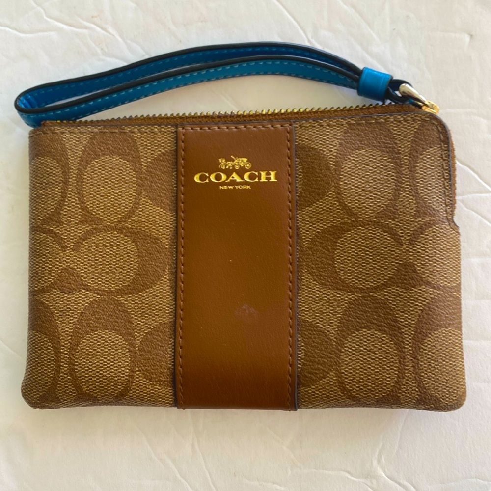 Brown coat bag small 6 x 4 all zippers work